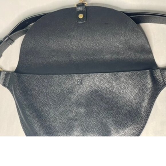 Banana Republic Factory Black Leather Crossbody Bag - Picture 6 of 10